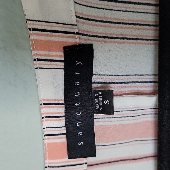 Sanctuary Girly Shirttail Hem pink/ white Split Back Button Up Blouse Top Small - Picture 2 of 10